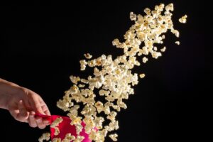 Lees meer over het artikel Popcorn! Alles wat je wil weten over de heerlijke snack Popcorn!